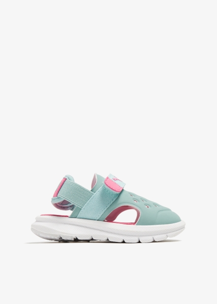 Evolve sandals